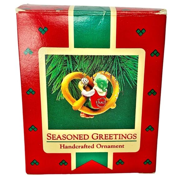 Hallmark Keepsake Ornament Seasoned Greetings Elf & Pretzel Christmas Tree 1987 - Picture 9 of 10
